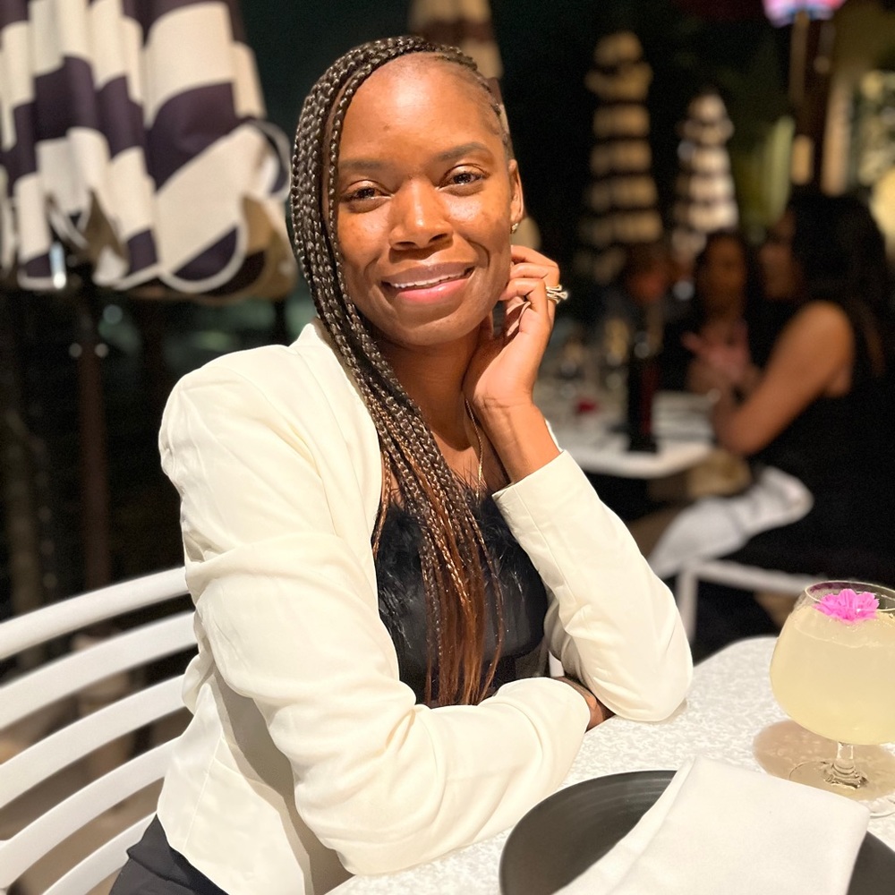 Meet your Posher, Shay